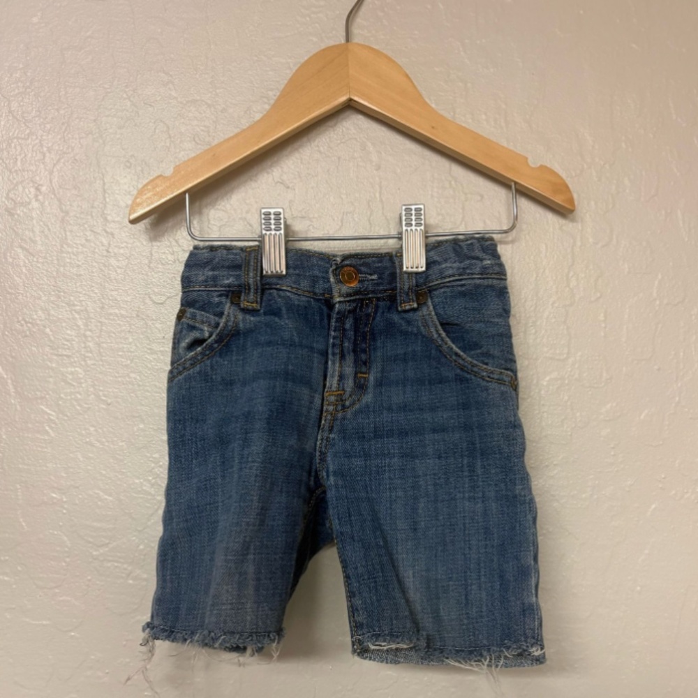 $12 ADD ON baby gap denim shorts‎